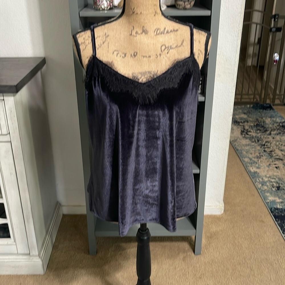 NWOT Nine West velvet camisole size L